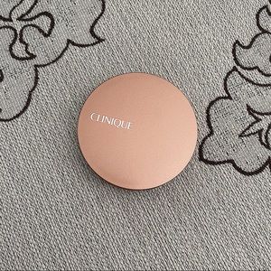 CLINIQUE True Bronze Pressed Powder Bronzer